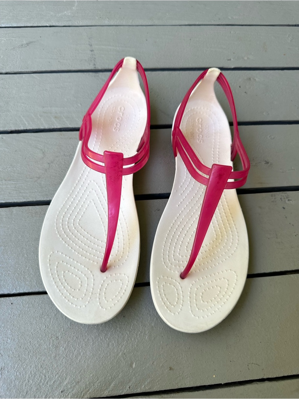 CROCS Isabella Jelly T-Strap Slip-on Minimalist Sandal |Berry / Oyster ~9